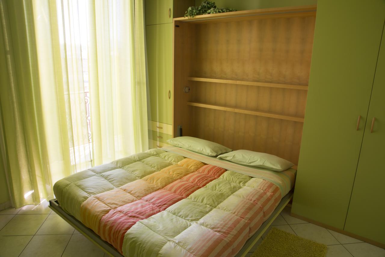 Al Centro E Meglio B&B 那不勒斯 外观 照片
