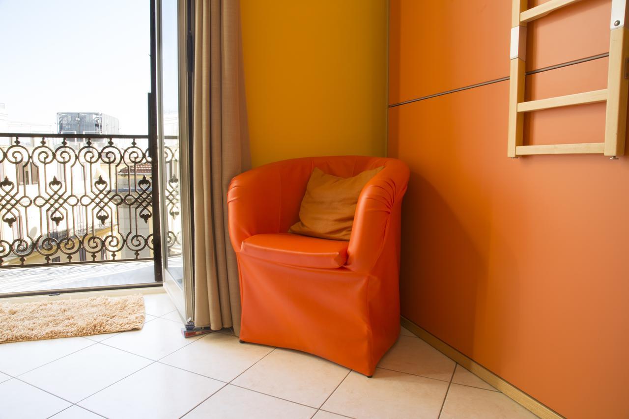 Al Centro E Meglio B&B 那不勒斯 外观 照片